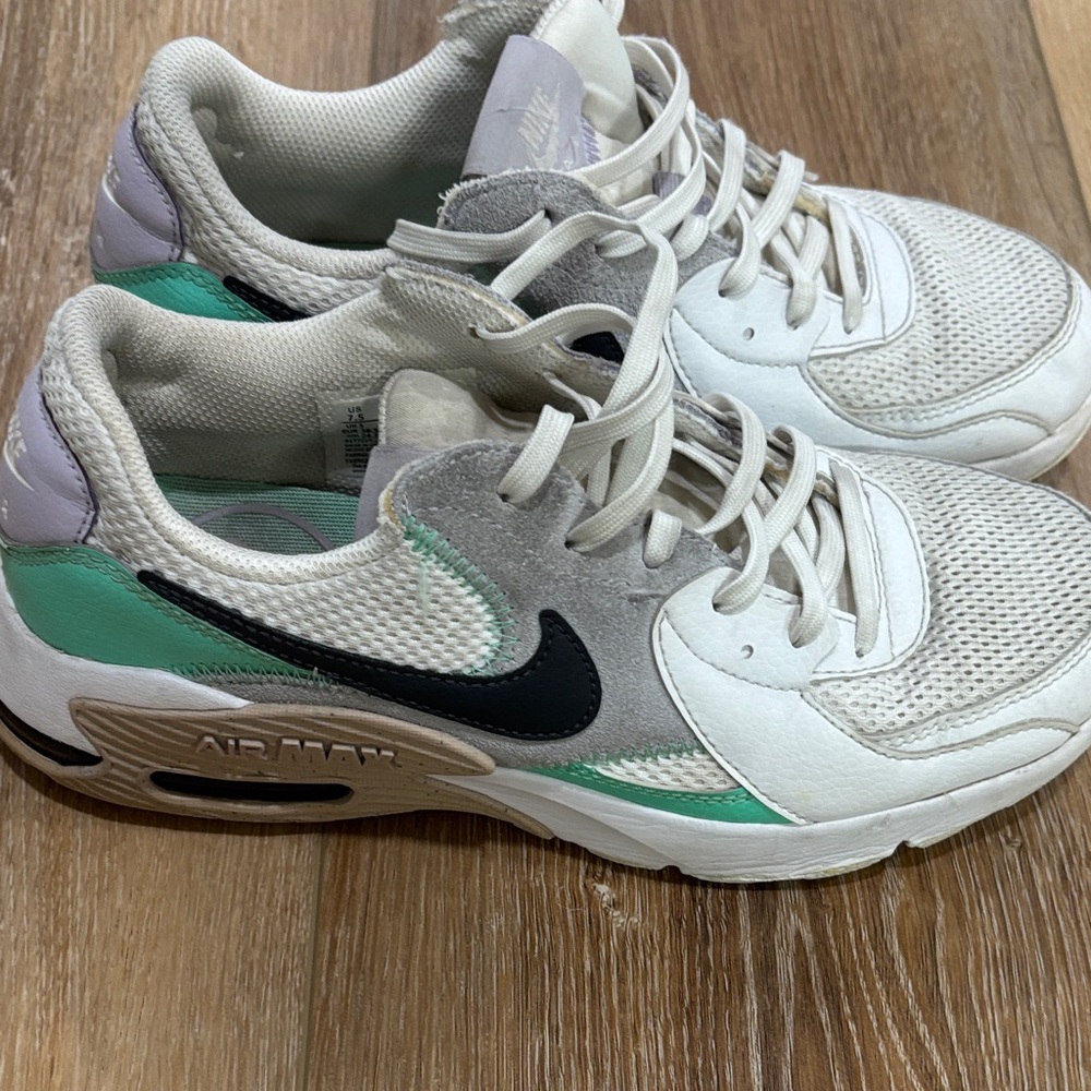 Nike Air Max White and Teal Sneakers